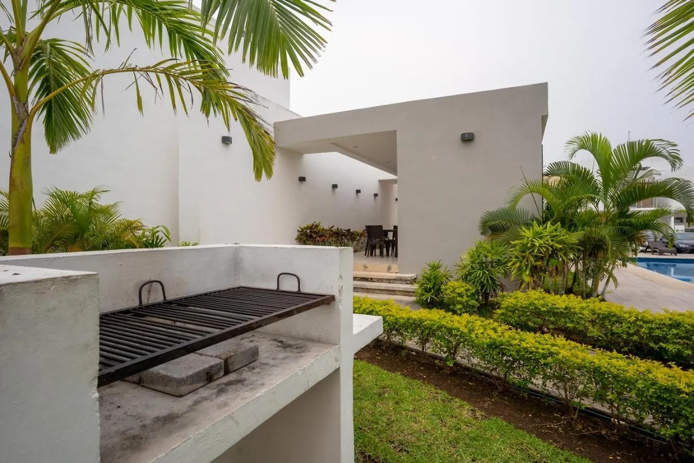 3Br House W/ Pool, Security & Excellent Location! Villa Cancun Holiday home