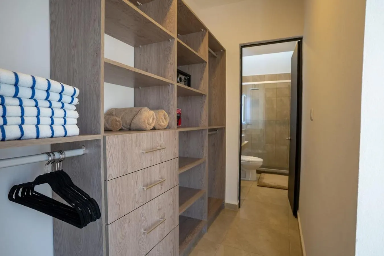 Prázdninový dům Vila 3Br House W/ Pool, Security & Excellent Location! Cancún